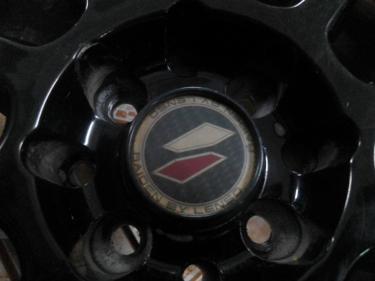 ต้องการขายล้อแม็คขอบ 17 4/100 4/114.LANSOมือสองสภาพดีขายถูก ต้องการขายล้อแม็คขอบ 17 4/100 4/114.LANSOมือสองสภาพดีขายถูก