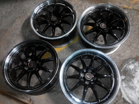 ต้องการขายล้อแม็คขอบ 17 4/100 4/114.LANSOมือสองสภาพดีขายถูก ต้องการขายล้อแม็คขอบ 17 4/100 4/114.LANSOมือสองสภาพดีขายถูก