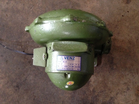 ขายโบวเวอร์เป่าลม venz 1/5 HP. ไฟบ้าน ขนาด 3 นิ้ว สภาพสวย พร้อมใช้งาน