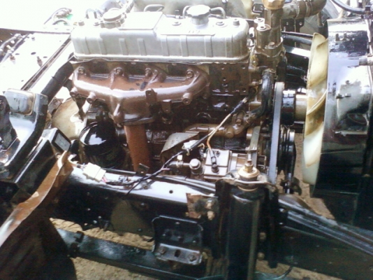 ISUZU NKR ปี  39  รถบ้าน 88 แรงม้า  ขายตามสภาพครับ