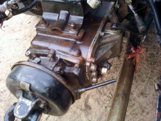 ISUZU NKR ปี  39  รถบ้าน 88 แรงม้า  ขายตามสภาพครับ