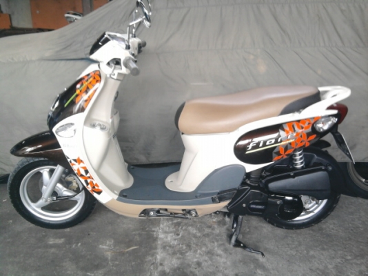 ขาย Yamaha fiore ปี 55 เครื่องเดิมๆ สภาพตามรูปเลยครับ 19000 บาท