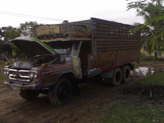 ขาย10ล้อหัวยาว 1เพลาดั๊ม เครื่อง 6BB1 กะบะไม้ สภาพสวยมากๆคับ ขาย10ล้อหัวยาว 1เพลาดั๊ม เครื่อง 6BB1 กะบะไม้ สภาพสวยมากๆคับ