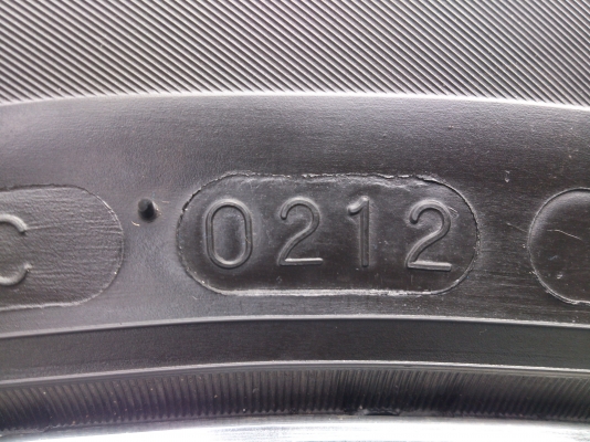 ขายแม็ก 6รู ขอบ18 พร้อมยาง MAXXIS 265/60R18 ยางปี12 สวยๆ 1 ชุด