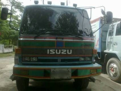 ขายสิบล้อดั๊มพ์แม่ลูก Isuzu นางฟ้า เครื่อง 240 แรง R เกียร์เดิม  ลูก2 คาน ดั๊มพ์ข้างเรียบหน้าพระลาน
