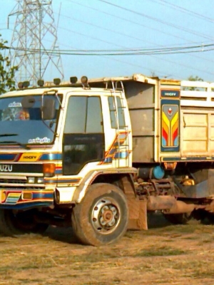 ขายรถบรรทุกสิบล้อดั๊มพ์ Isuzu rocky เครื่อง 210 แรง เครื่องเดิม เกียร์เดิม ดั๊มพ์มิเนียม ทะเบียนพร้อม