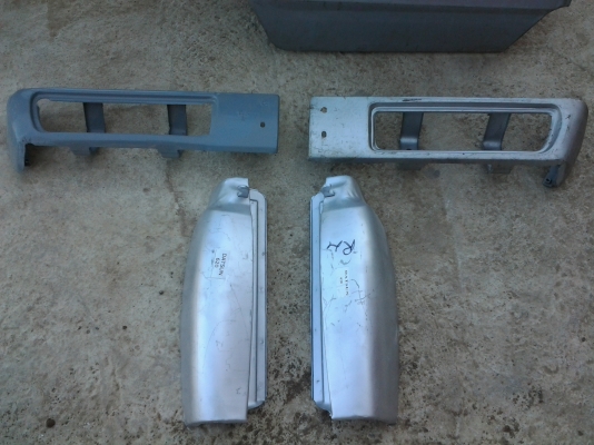 JOECLASSIC..ขายชุดแปลงไฟนอน620.มุมกะบะคู่ละ1600(มี1คู่)หน้ากากไฟนอนคู่ละ1200 ชิ้นล่างกะบะคู่ละ1400 ยกแผงข้างข้างละ2400.. JOECLASSIC..ขายชุดแปลงไฟนอน620.มุมกะบะคู่ละ1600(มี1คู่)หน้ากากไฟนอนคู่ละ1200 ชิ้นล่างกะบะคู่ละ1400 ยกแผงข้างข้างละ2400..