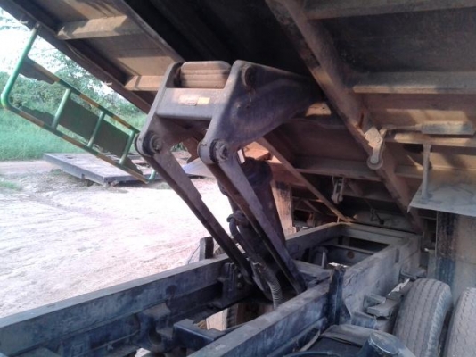 ขายรถบรรทุกหกล้อดั๊มพ์ HINO KM 777 เครื่อง WO4D 117 แรง ดั๊มพ์ยาว 4.30เมตร ยาง8.25 รถห้างแท้ทะเบียนพร้อม ขายรถบรรทุกหกล้อดั๊มพ์ HINO KM 777 เครื่อง WO4D 117 แรง ดั๊มพ์ยาว 4.30เมตร ยาง8.25 รถห้างแท้ทะเบียนพร้อม