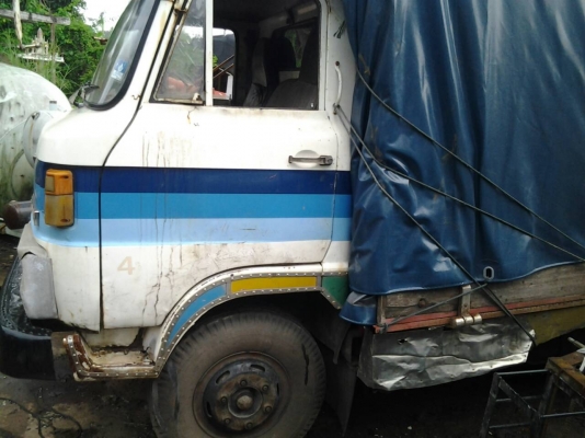 ขาย 6ล้อ HINO KM 505 คอกไม้ เดิมๆทุกอย่าง