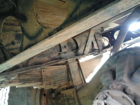 **370,000 บ.ต่อรอง**ขาย 6ล้อใหญ่คัสซีใหญ่ๆเต็มไม่เรียวปลาย ช่วงล่างตู้มๆ ISUZU JCR420 เครื่อง6BD1 165HP อึด ทน ไม่จุกจิก ช่วงล่างใหญ่เฟืองท้ายFUSO คัสซีสวยไม่ผุไม่ดาม มีบวมซับในนิดหน่อยช่วงปลายบริเวณช่วงล้อหลัง มีร้าว2นิ้วตรงกลางตัวด้านซ้าย คัสซีปลายใหญ่ไ