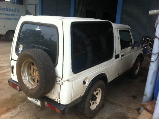 SUZUKI แคริเบียล 4WD