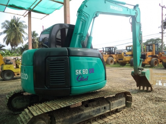 ขายรถแบคโฮ KOBLCO SK60-6SR เก่านอก สภาพพร้อมใช้ราคาถูก สนใจสอบถามรายละเอียดโทร 0890000080 ..0819443772 ..0819448457