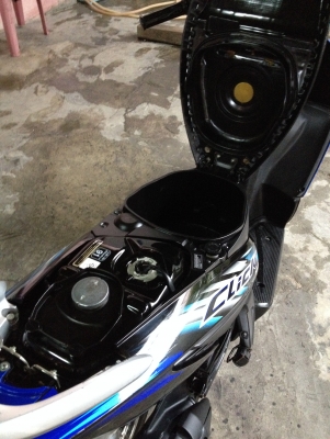 ขาย honda คลิก ปี51 สีน้ำเงิน -ดำ สภาพเดิมๆ ชุดสีสวย เครืองดี ทะเบียนพร้อม