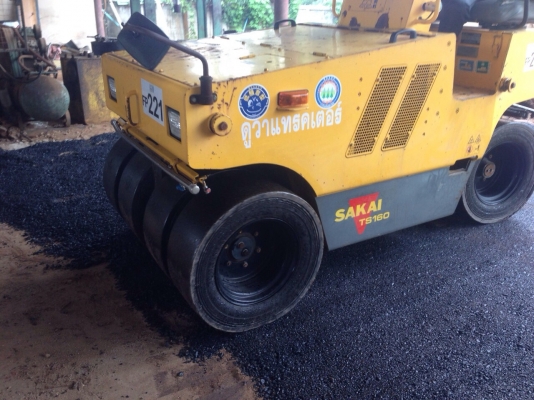 รถบดล้อยาง SAKAI TS160 นั่งขับ ขนาดเล็ก สวยมาก..พร้อมใช้