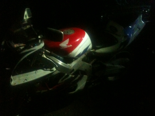 ขาย CBR 250 ราคา 23,000 บาท ทะเบียน เอกสารพร้อมโอน ขาย CBR 250 ราคา 23,000 บาท ทะเบียน เอกสารพร้อมโอน