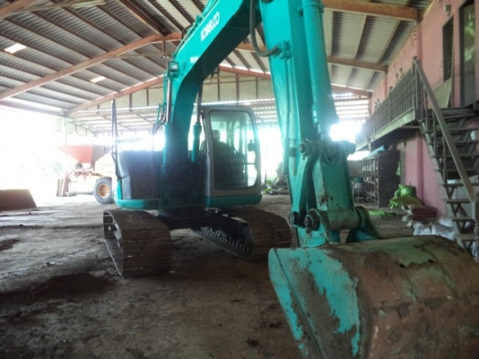 ขายรถแบคโฮ KOBLCO SK135 SR LC เก่านอก สภาพพร้อมใช้ราคาถูก สนใจสอบถามรายละเอียดโทร 0890000080 ..0819443772 ..0819448457