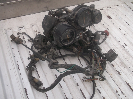 ขายชุดสายไฟทั้งคัน cbr250