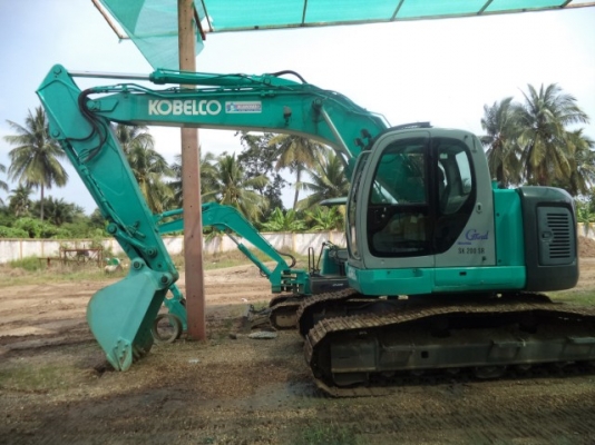 ขายรถแบคโฮ KOBLCO SK200-1SR เก่านอก สภาพพร้อมใช้ราคาถูก สนใจสอบถามรายละเอียดโทร 0890000080 ..0819443772 ..0819448457