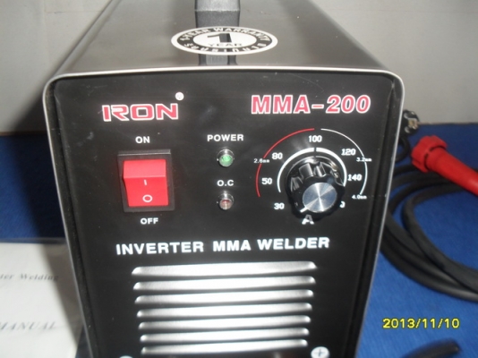 เครื่องเชื่อม INVERTER WELDING MACHINE 200 A 220 VOLT เชื่อมต่อเนื่องได้ดี ไฟเดินนิ่มมาก น้ำหนักเบา ยี่ห้อ IRON ทนทานรับประกัน 1 ปี