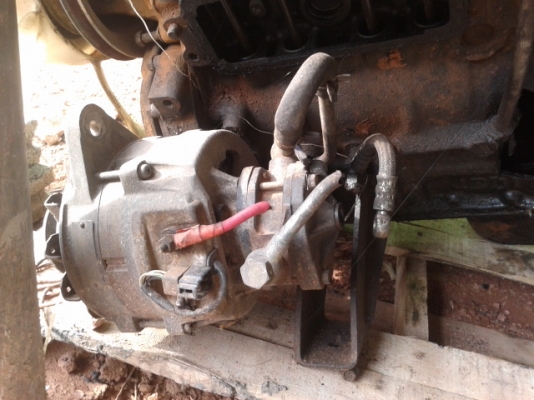 ***ขายแล้วค่ะ ไป ก ท ม ***ครื่อง อีซุสุ  4BD1 115 แรงม้า  เสื้อทะลุออกข้าง  ไดสตาร์ไม่มี    ไดชาตได้  ปัมหัวจีดได้