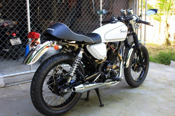 ///สำหรับคนงบน้อย Honda Wing black &amp; white cafe ทะเบียนเต็มโอน ///