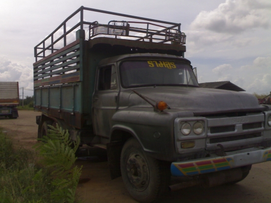 ขายหัวยาว 2เพลาดั๊ม เก๋งเหล็ก เครื่อง 145แรง มีสโลว์ ขายหัวยาว 2เพลาดั๊ม เก๋งเหล็ก เครื่อง 145แรง มีสโลว์