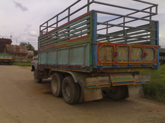 ขายหัวยาว 2เพลาดั๊ม เก๋งเหล็ก เครื่อง 145แรง มีสโลว์ ขายหัวยาว 2เพลาดั๊ม เก๋งเหล็ก เครื่อง 145แรง มีสโลว์