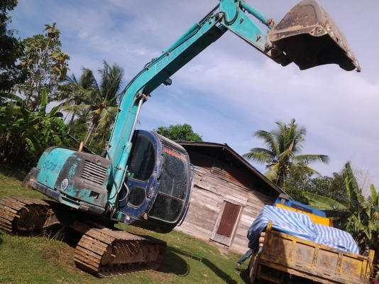 KOBELCO MARK5 SUPER 60 ไฟฟ้าเต็ม แอรเย็น เก่านอก ซีเรียล2หมื่นก่า นำเข้าปีก่า