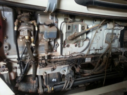 รถฮีโน่ 6 ล้อดั้ม FC9J 150 แรงม้า. ปี 52 สนใจติดต่อ 081 - 6079515 รถฮีโน่ 6 ล้อดั้ม FC9J 150 แรงม้า. ปี 52 สนใจติดต่อ 081 - 6079515