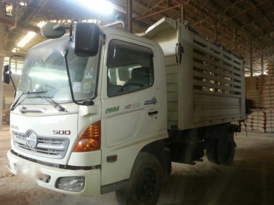 รถฮีโน่ 6 ล้อดั้ม FC9J 150 แรงม้า. ปี 52  สนใจติดต่อ 081 - 6079515