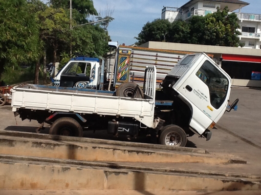 ขอบคุณป๋าใหญ่ใจดีจากอำนาจเจริญขายด่วน Isuzu 4 ล้อกลางเพลาลอยสวยๆครับ เครื่อง 4JB1 88HP เครื่องดีแคชชีสวยหัวลงเล่มเรียบร้อยทะเบียน57จ้า ขอบคุณป๋าใหญ่ใจดีจากอำนาจเจริญขายด่วน Isuzu 4 ล้อกลางเพลาลอยสวยๆครับ เครื่อง 4JB1 88HP เครื่องดีแคชชีสวยหัวลงเล่มเรียบร้อยทะเบียน57จ้า