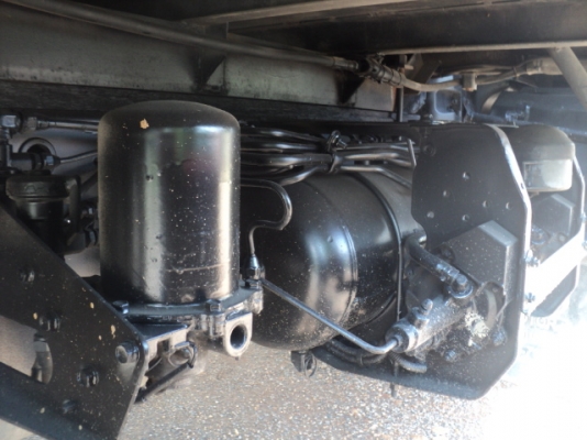 ขาย ฮีโน่ FC 185 แรงม้า ช่วงยาว 5 เมตร พร้อมทะเบียน