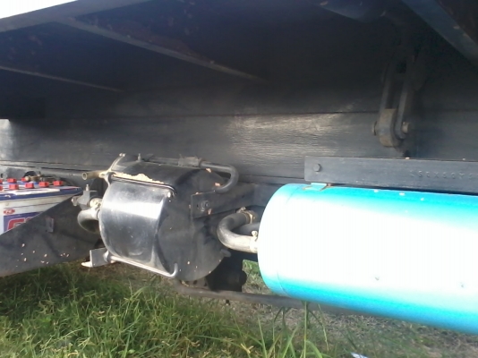 หกล้อดั้มISUZU130โบว์ รถห้างปี47 ดั้มต่อใหม่สภาพสวยพร้อมใช้งาน