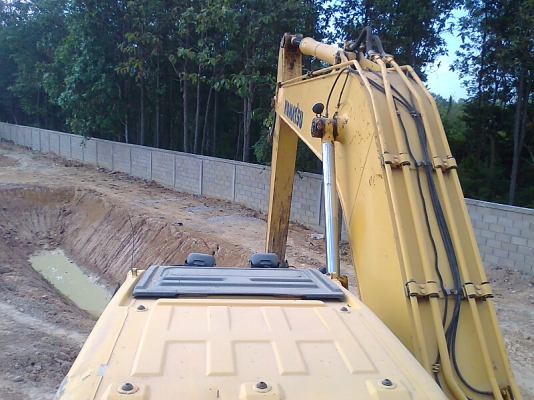 รถขุด KOMATSU PC200-7-C72237 เลขไมล์ 6,xxx hr