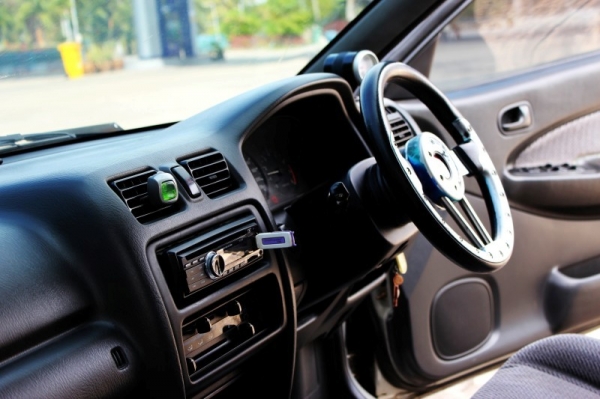 ขายถูกรถบ้านมาสด้า323ปี97ติดตั้งแก๊สlpgระบบหัวฉีดราคาถูก78000บาท ขายถูกรถบ้านมาสด้า323ปี97ติดตั้งแก๊สlpgระบบหัวฉีดราคาถูก78000บาท