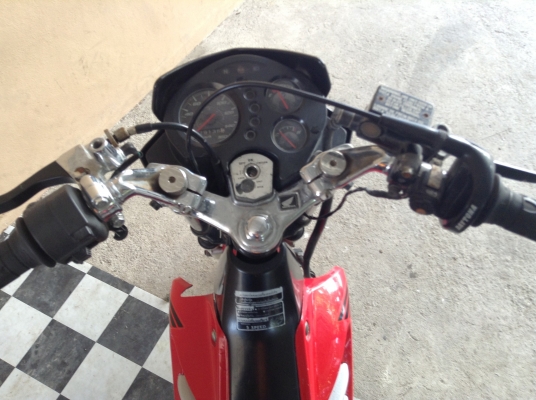 ขาย!!!โซนิคตัวใหม่ สต๊าทมือ ปี48 รถเครื่องดีคับ มีเล่มทะเบียนครบ ภาษีไม่หมด