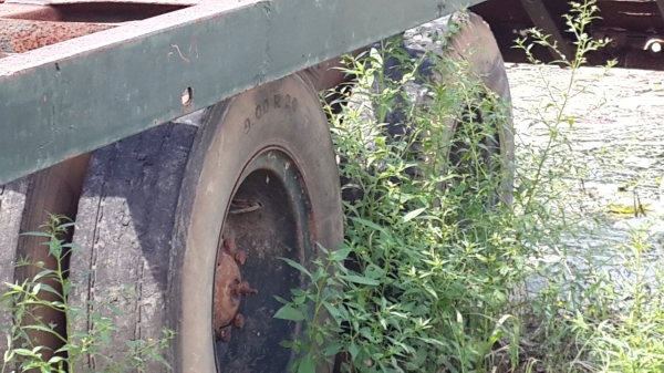 ขายรถบรรทุกท้ายลาด ฟอร์ด โบราณ เครื่อง PD6  2 เพลา