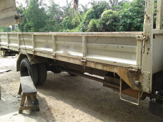 รถอีซูซุ 6 ล้อ FRR 210 แรงม้า ติดเครน 3.30 ตัน. ปี 52 สนใจติดต่อ 081 - 6079515 รถอีซูซุ 6 ล้อ FRR 210 แรงม้า ติดเครน 3.30 ตัน. ปี 52 สนใจติดต่อ 081 - 6079515