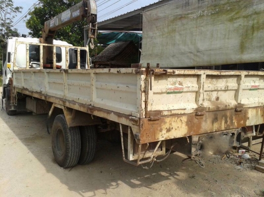 รถอีซูซุ 6 ล้อ FRR 210 แรงม้า ติดเครน 3.30 ตัน. ปี 52 สนใจติดต่อ 081 - 6079515 รถอีซูซุ 6 ล้อ FRR 210 แรงม้า ติดเครน 3.30 ตัน. ปี 52 สนใจติดต่อ 081 - 6079515