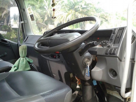 รถอีซูซุ 6 ล้อ FRR 210 แรงม้า ติดเครน 3.30 ตัน. ปี 52 สนใจติดต่อ 081 - 6079515 รถอีซูซุ 6 ล้อ FRR 210 แรงม้า ติดเครน 3.30 ตัน. ปี 52 สนใจติดต่อ 081 - 6079515