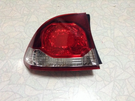 ไฟท้าย honda ซีวิคแท้ข้างซ้ายมือสอง สภาพใหม่ 800 บาท