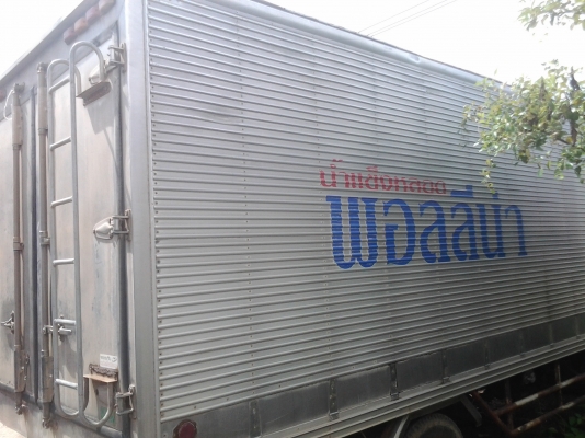 ขายตู้สเตนเลสไว้ใส่นำแข็งติดมากับหกล้อHINO