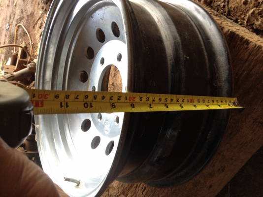 ขาย กระทะผ่าบรรทุก 4-6 ตัน  1 คู่ ราคา 4800