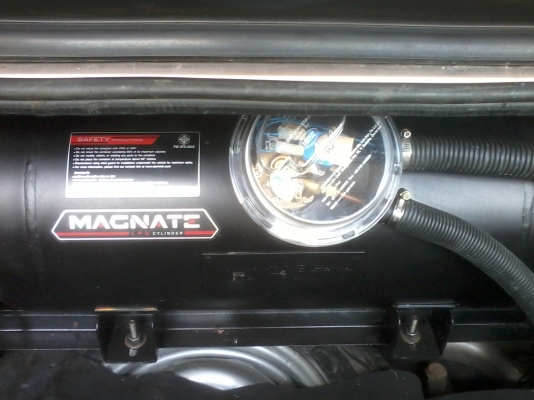 ขายซันนี่b11ซักคัน ก่อนที่จะแยกชิ้นส่วนขายนะ