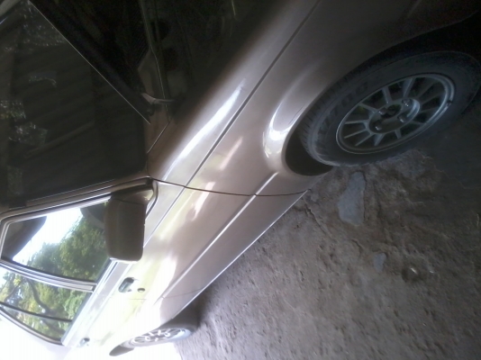 ขายซันนี่b11ซักคัน ก่อนที่จะแยกชิ้นส่วนขายนะ