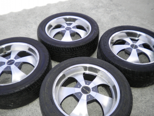 แม็ก20พร้อมยาง265/50/20ปี11
