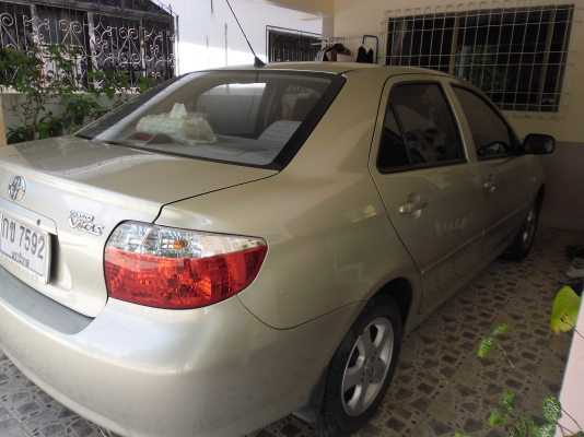 รถเก่งโตโยต้า  วีออส  รถบ้าน  พร้อมใช้งาน