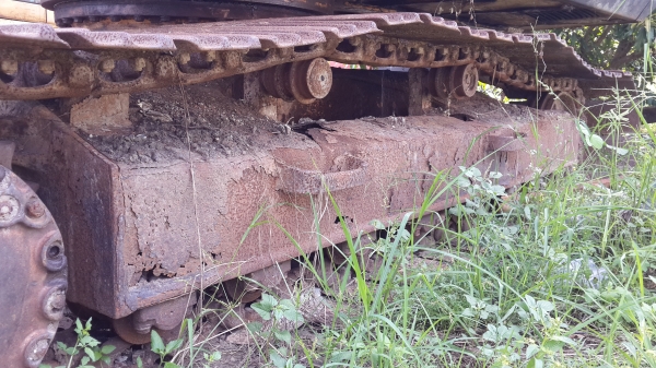 ขายด่วนรถแมคโคร KOMUTSU PC 200-5 เดิม ๆ พร้อมใช้