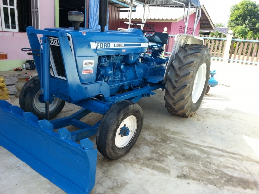 ขายรถไถ FORD 6600 ราคา290,000 ราคาคุยกันได้