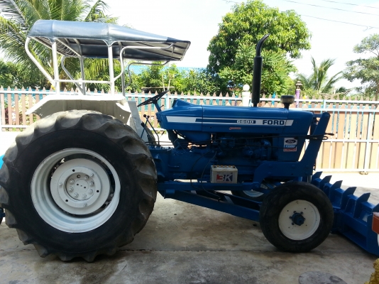 ขายรถไถ FORD 6600 ราคา290,000 ราคาคุยกันได้